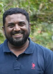 Book a call with Abhishek Varughese on sprect.