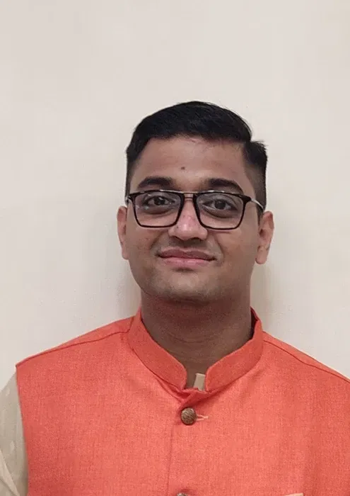 Book a call with Aniket Panchal on sprect.