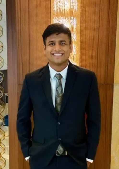 Book a call with Avanit Chaturvedi on sprect.