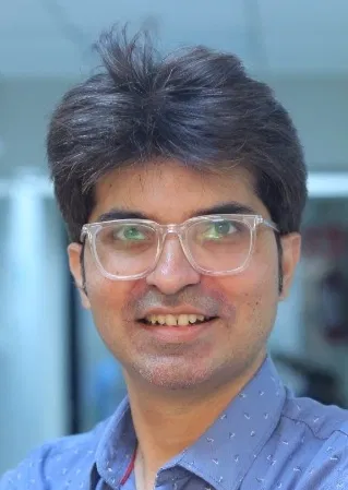 Book a call with Chandan Kala on sprect.