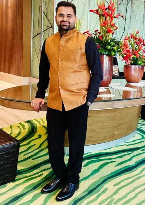 Book a call with Chharmis Pala on sprect.