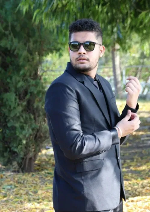 Book a call with Dev Shah on sprect.