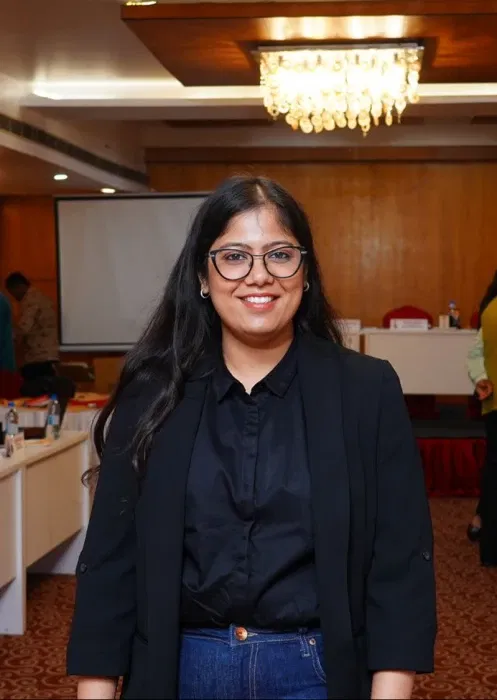 Book a call with Disha Gupta on sprect.