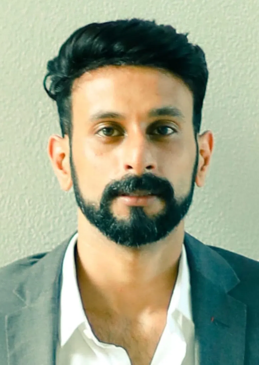 Book a call with Divyank Sood on sprect.