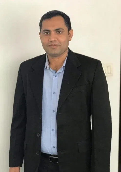 Book a call with Dr. Nilesh Rathod on sprect.