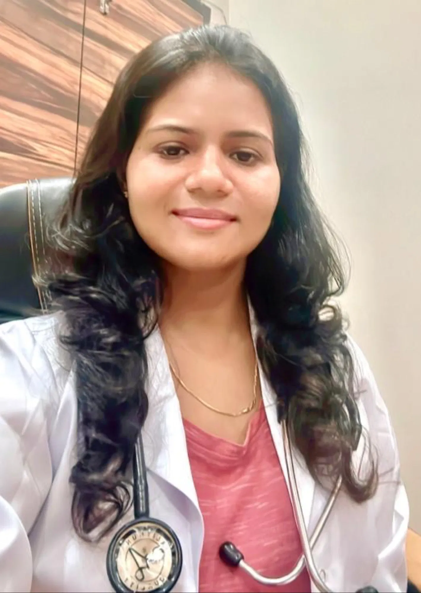 Book a call with Dr Shrestha Srivastava on sprect.