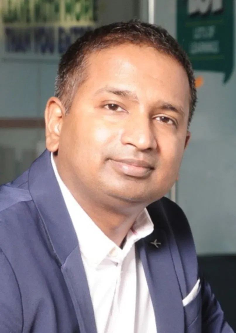 Book a call with Gopa Menon on sprect.