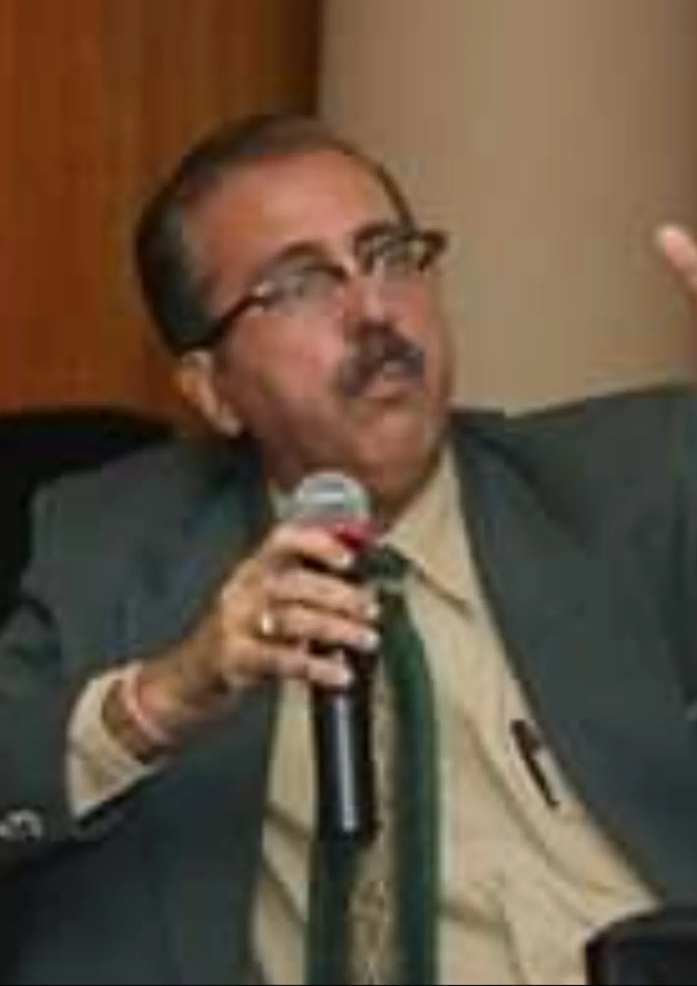 Book a call with Jawahar Lalla on sprect.