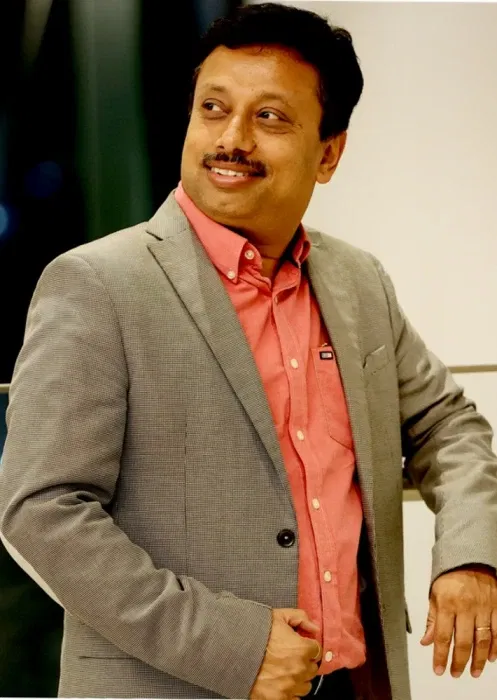 Book a call with Kaushik Chakraborty on sprect.
