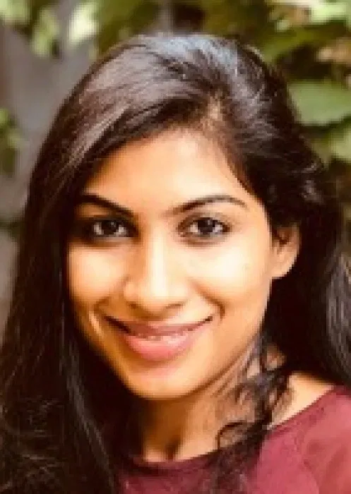 Book a call with Lubna Mukhi on sprect.