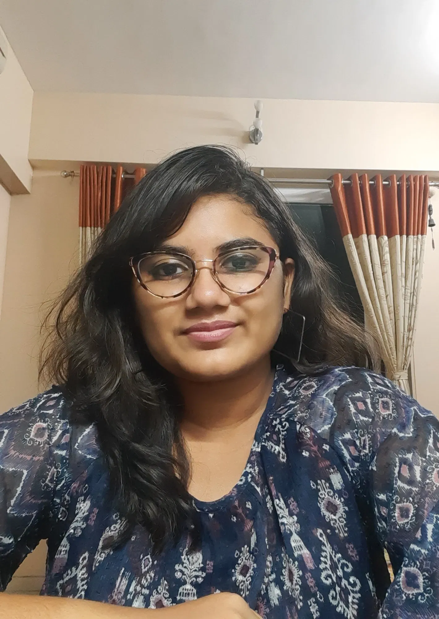 Book a call with Manasi Sharma on sprect.