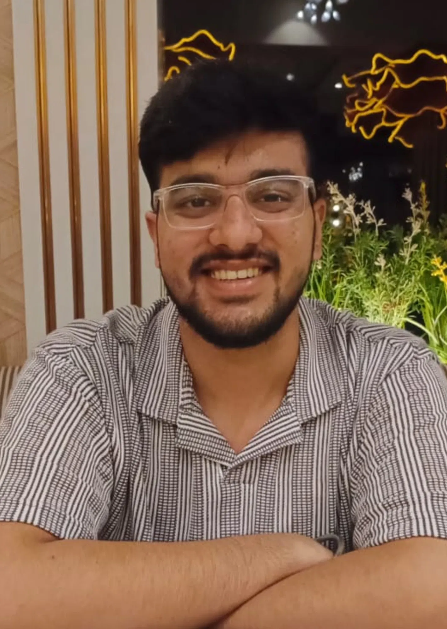 Book a call with Manit Khira on sprect.