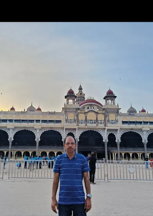 Book a call with Mritunjay Kumar on sprect.