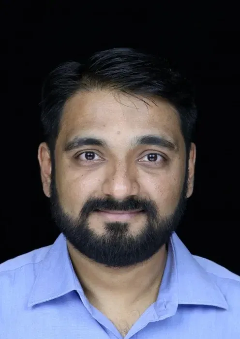 Book a call with Mrunmay Mehta on sprect.