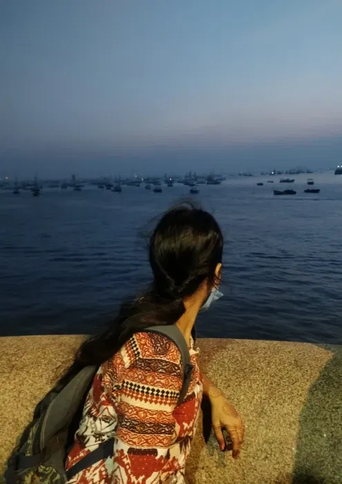 Book a call with Navneet Kaur Malhari on sprect.