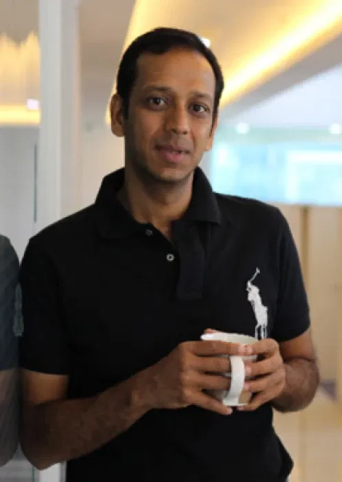 Book a call with Neeraj Agarwala on sprect.