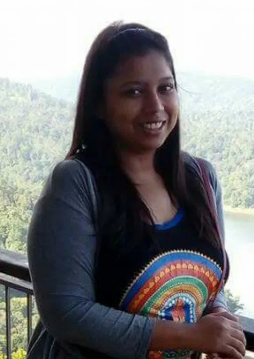 Book a call with Neha Banka on sprect.