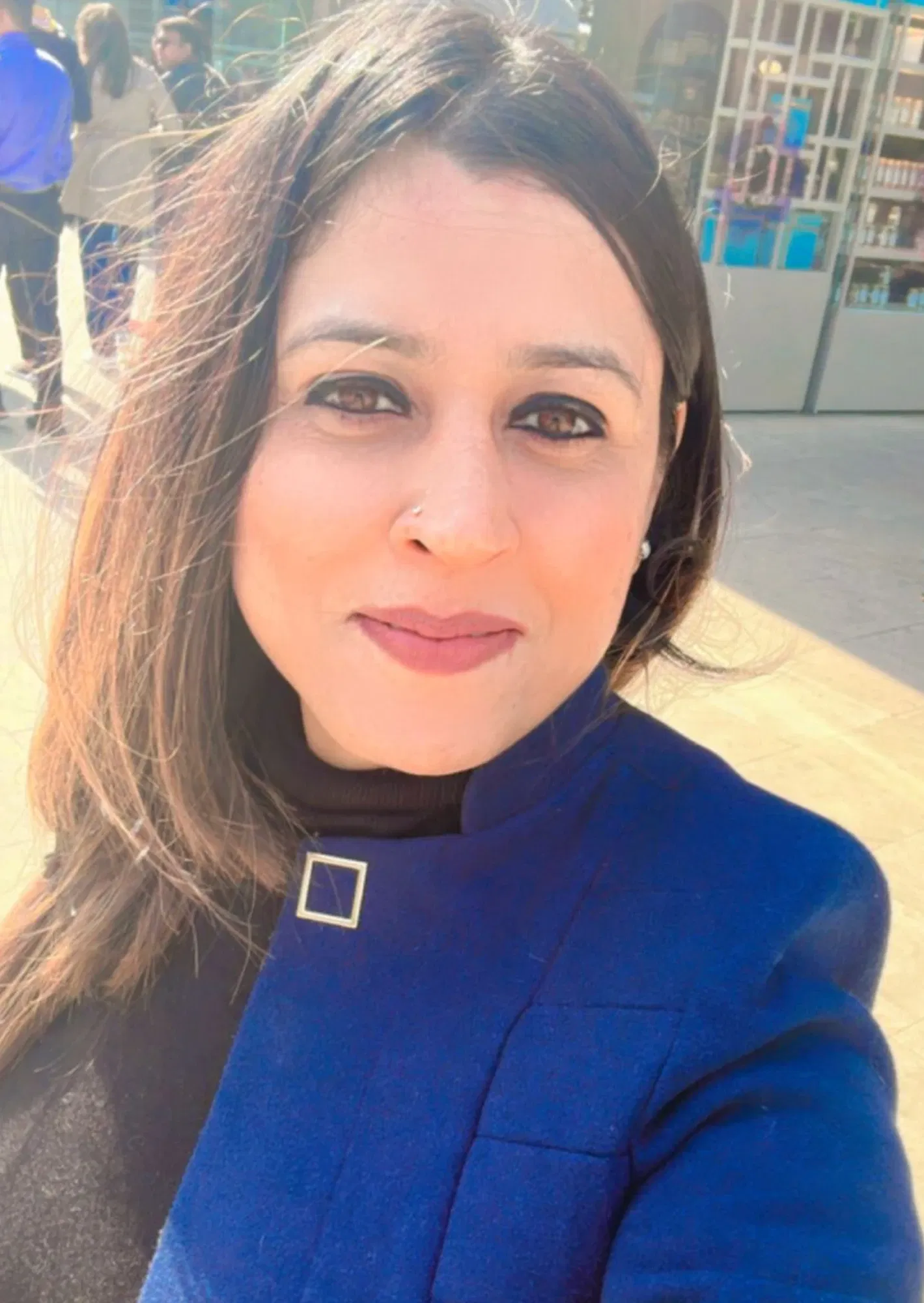 Book a call with Neha Sawhney on sprect.