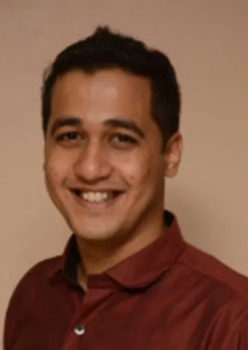 Book a call with Nitin Chhabria on sprect.