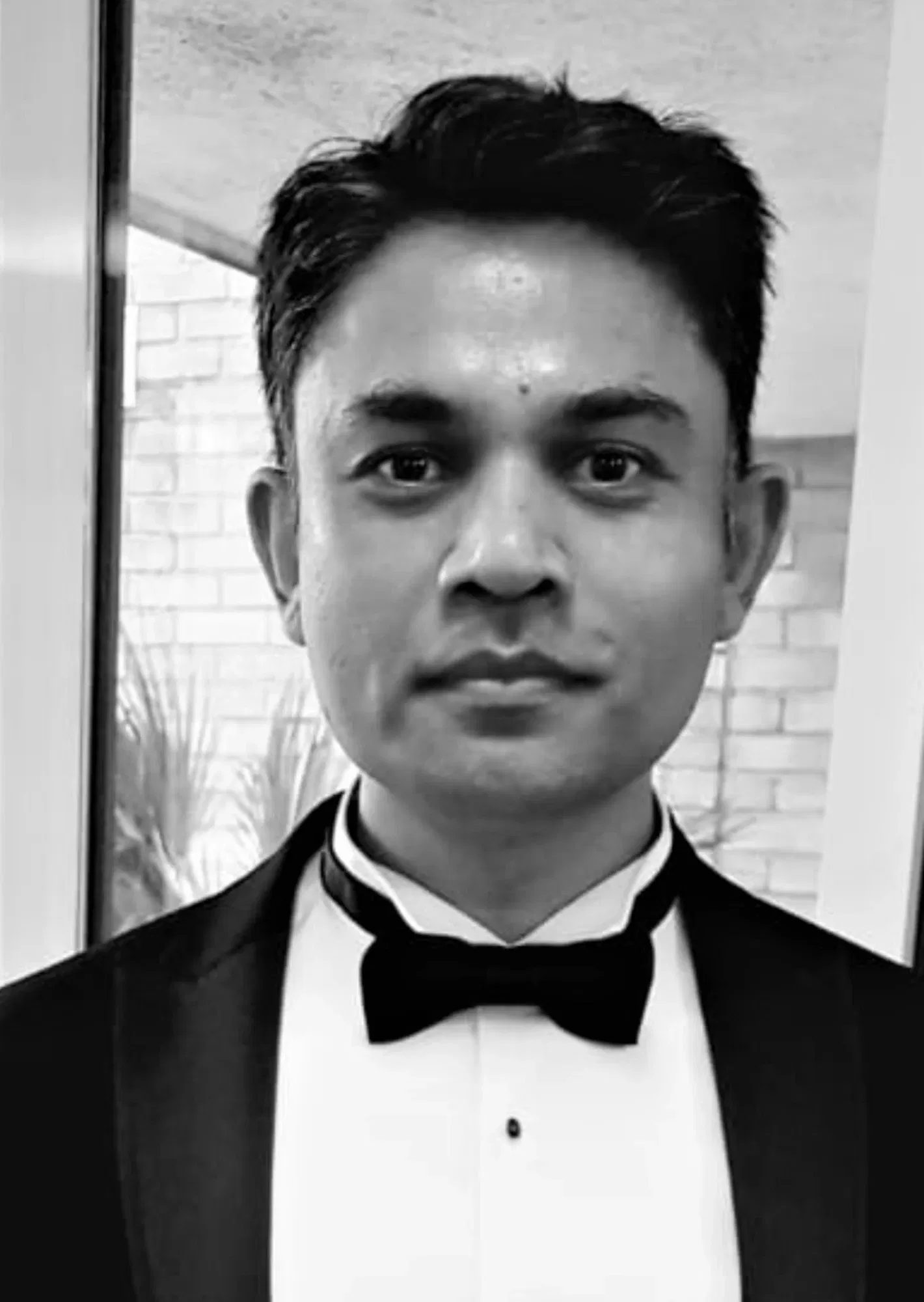 Book a call with Paritosh Bhandari on sprect.