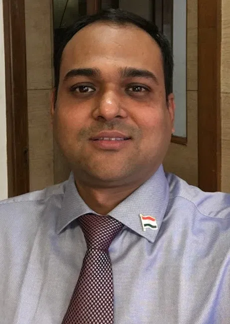 Book a call with Prashant Bohra on sprect.