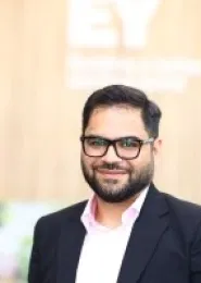 Book a call with Praveen Gera on sprect.