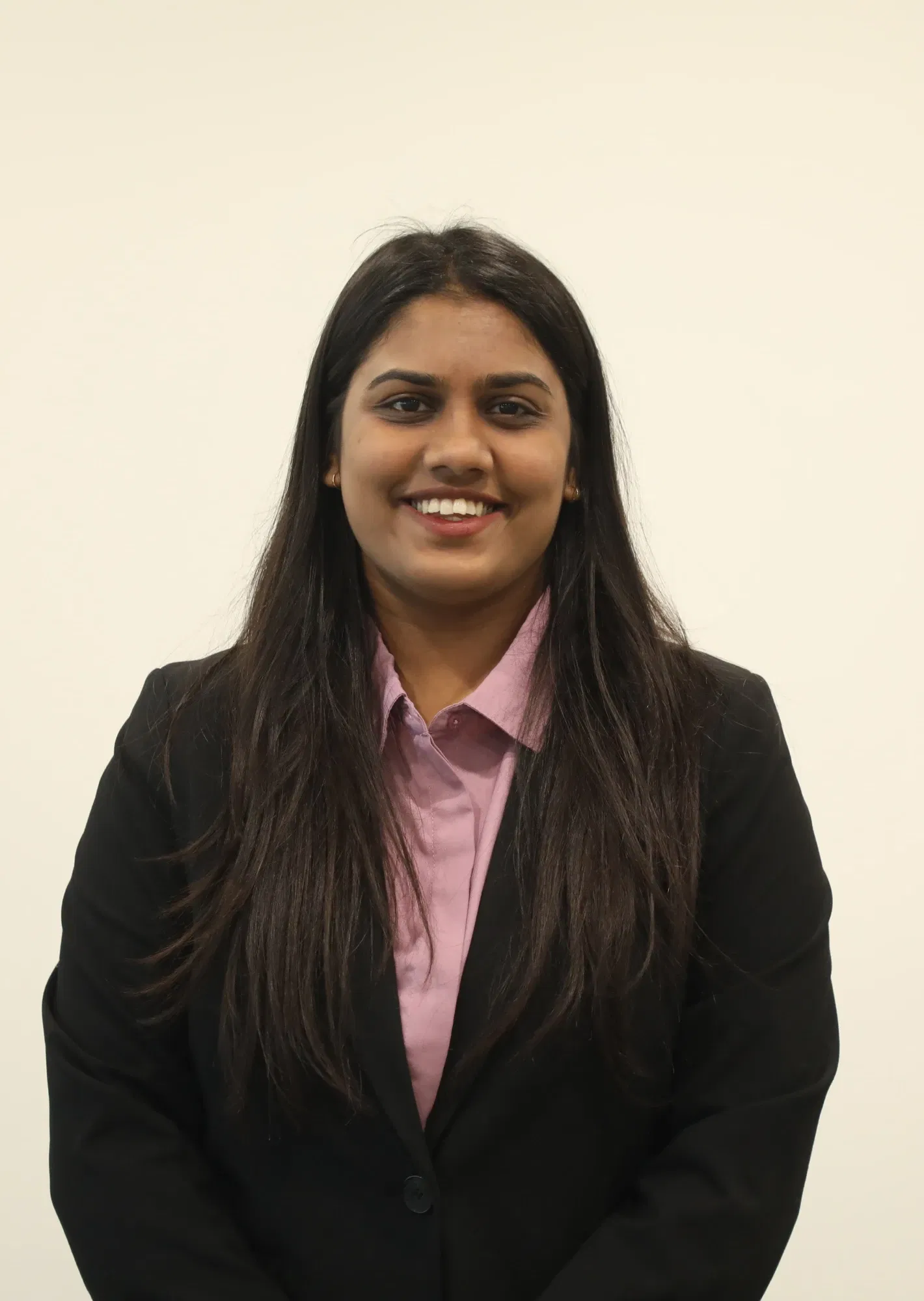 Book a call with Radhika Mundhra on sprect.