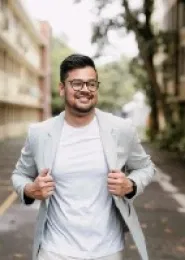 Book a call with Rajat Handa on sprect.