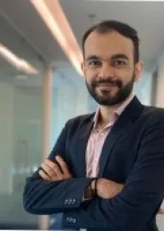 Book a call with Ravi Patel on sprect.