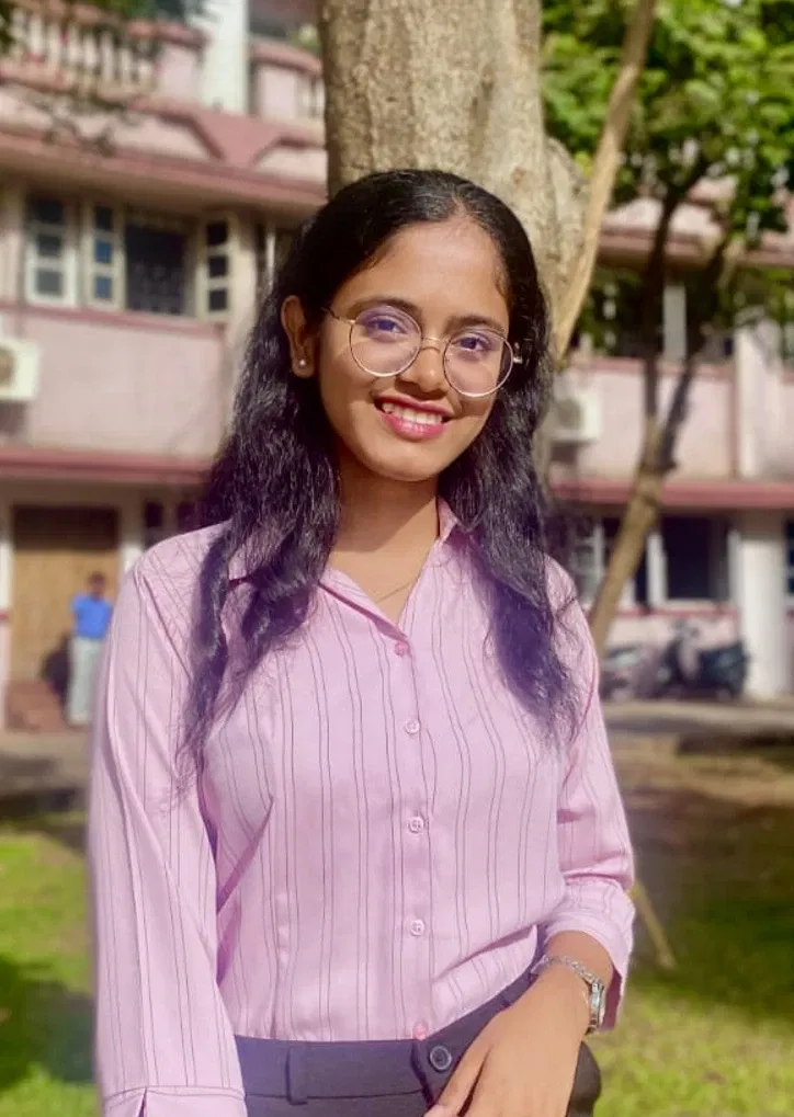 Book a call with Ravina Vartak on sprect.