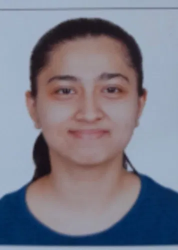 Book a call with Riya Bhatt on sprect.