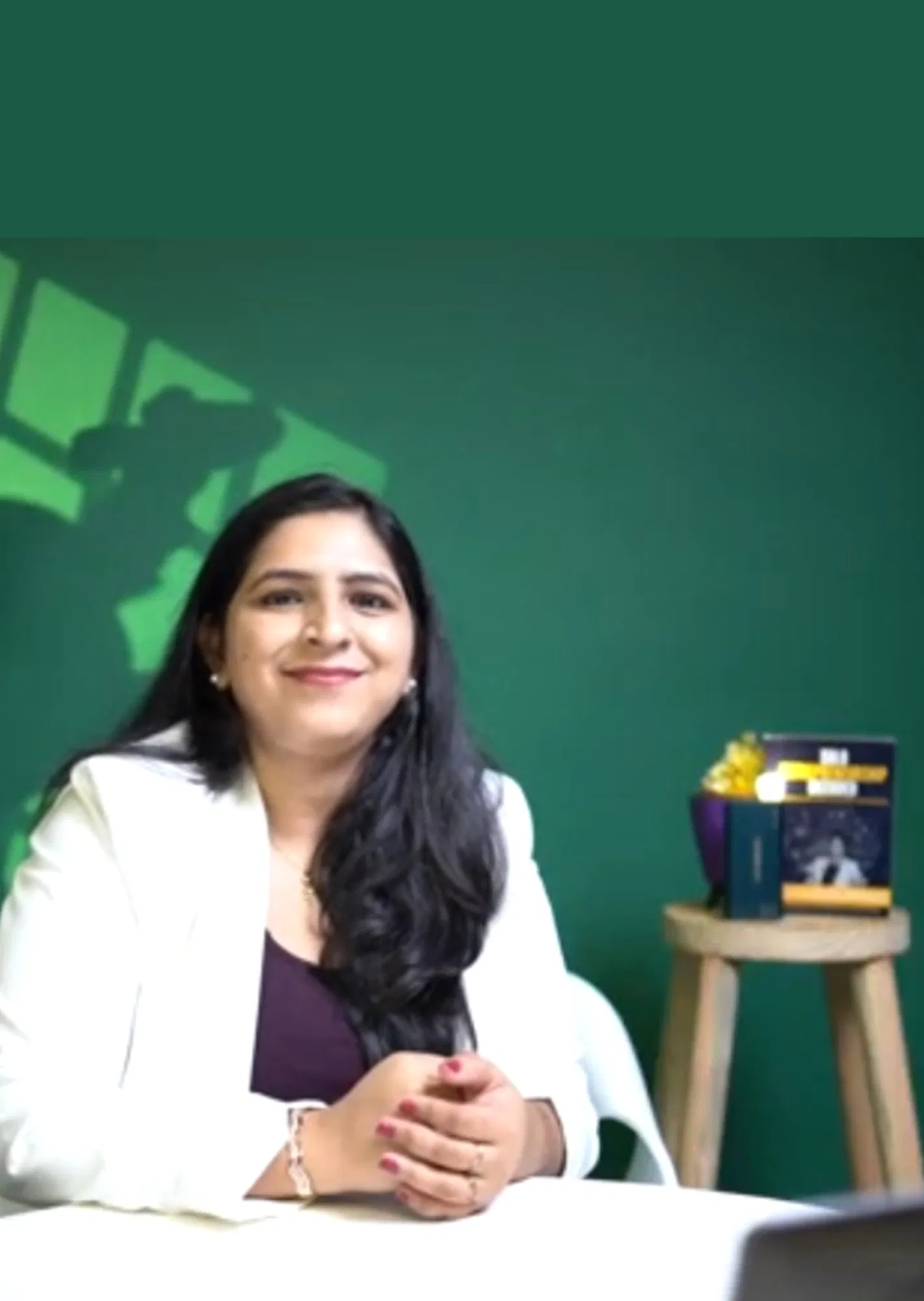 Book a call with Saakshi Choithani on sprect.