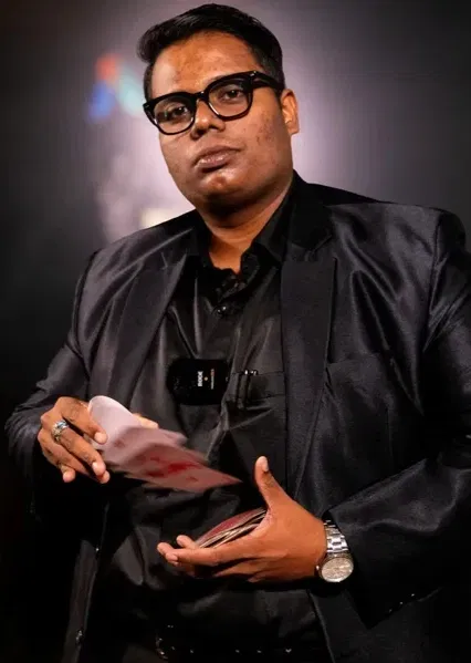 Book a call with Sahil Pawar on sprect.