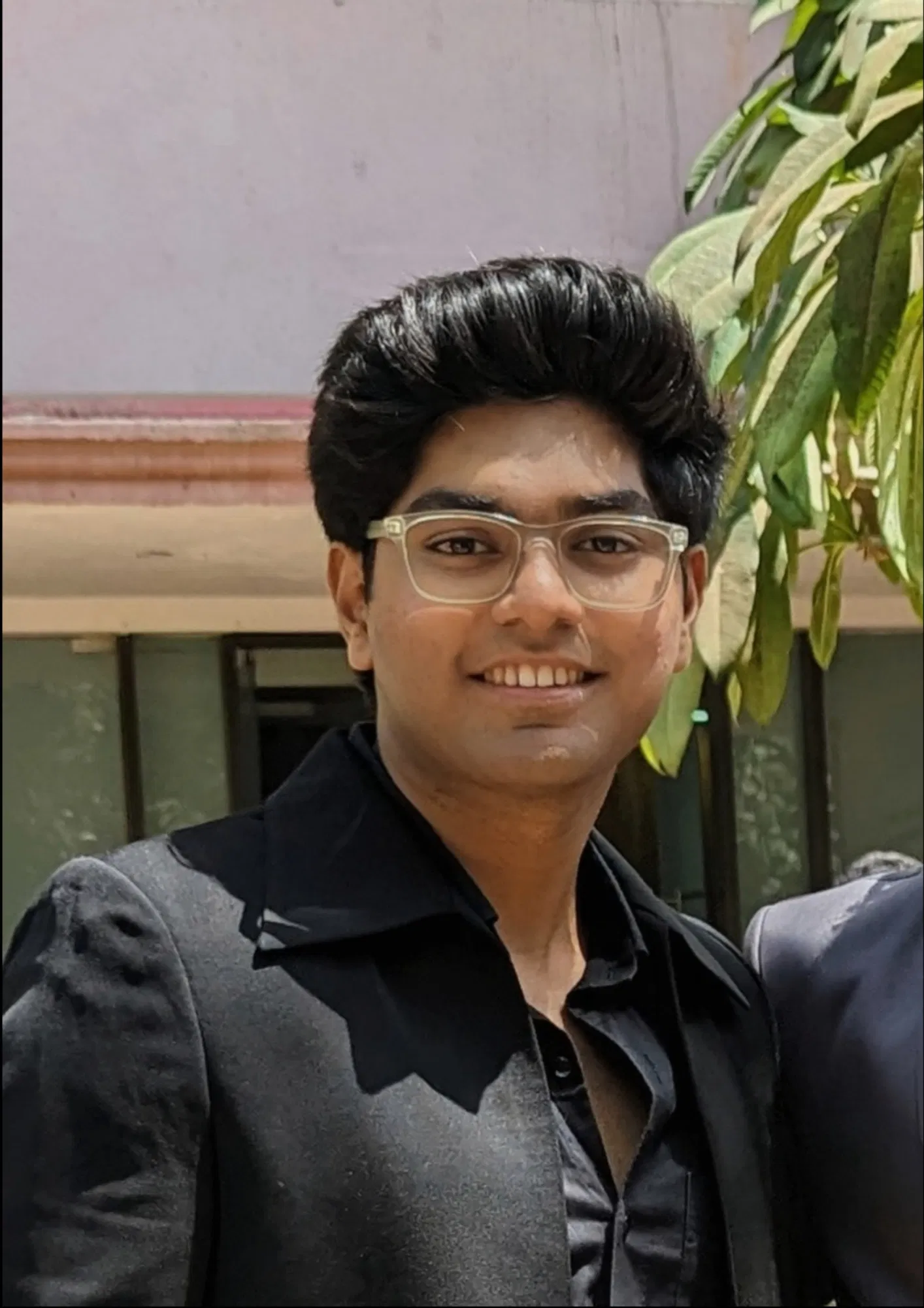 Book a call with Saif Syed on sprect.