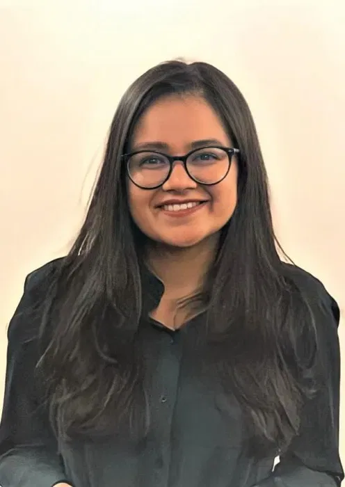 Book a call with Sakshi Jain on sprect.