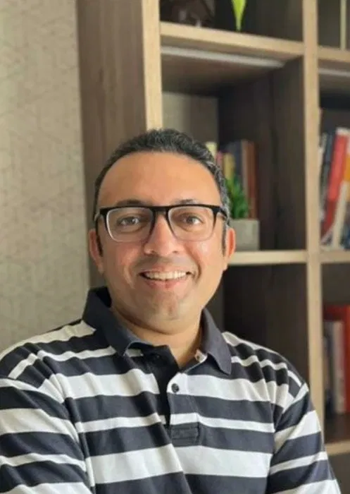 Book a call with Savio DSouza on sprect.