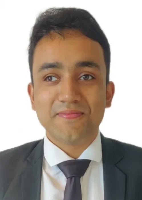 Book a call with Shaurya Shrivastava on sprect.