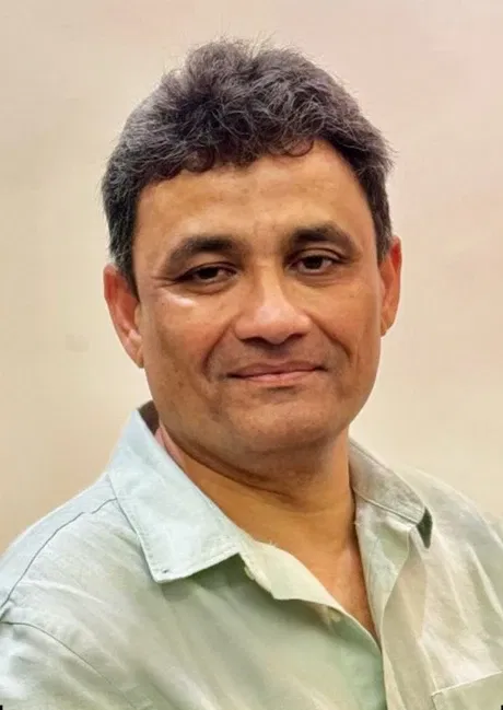 Book a call with Sheldon Loyola on sprect.