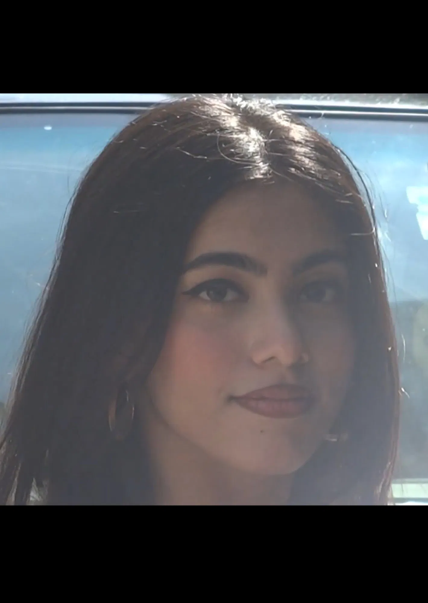 Book a call with Simran Hemwani on sprect.