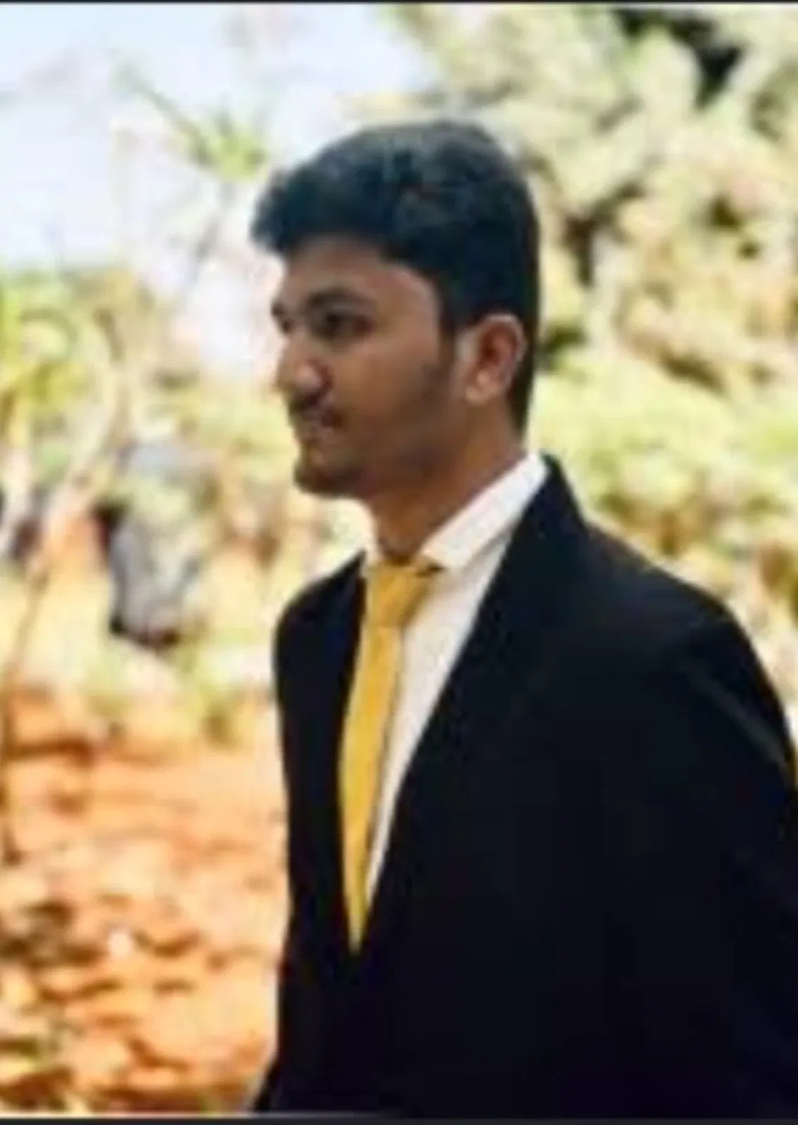 Book a call with Soham Kamathi on sprect.