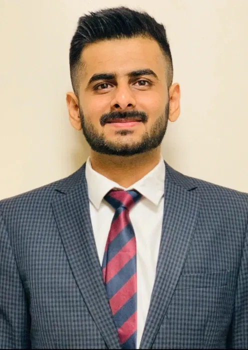 Book a call with Varun Tekchandani on sprect.