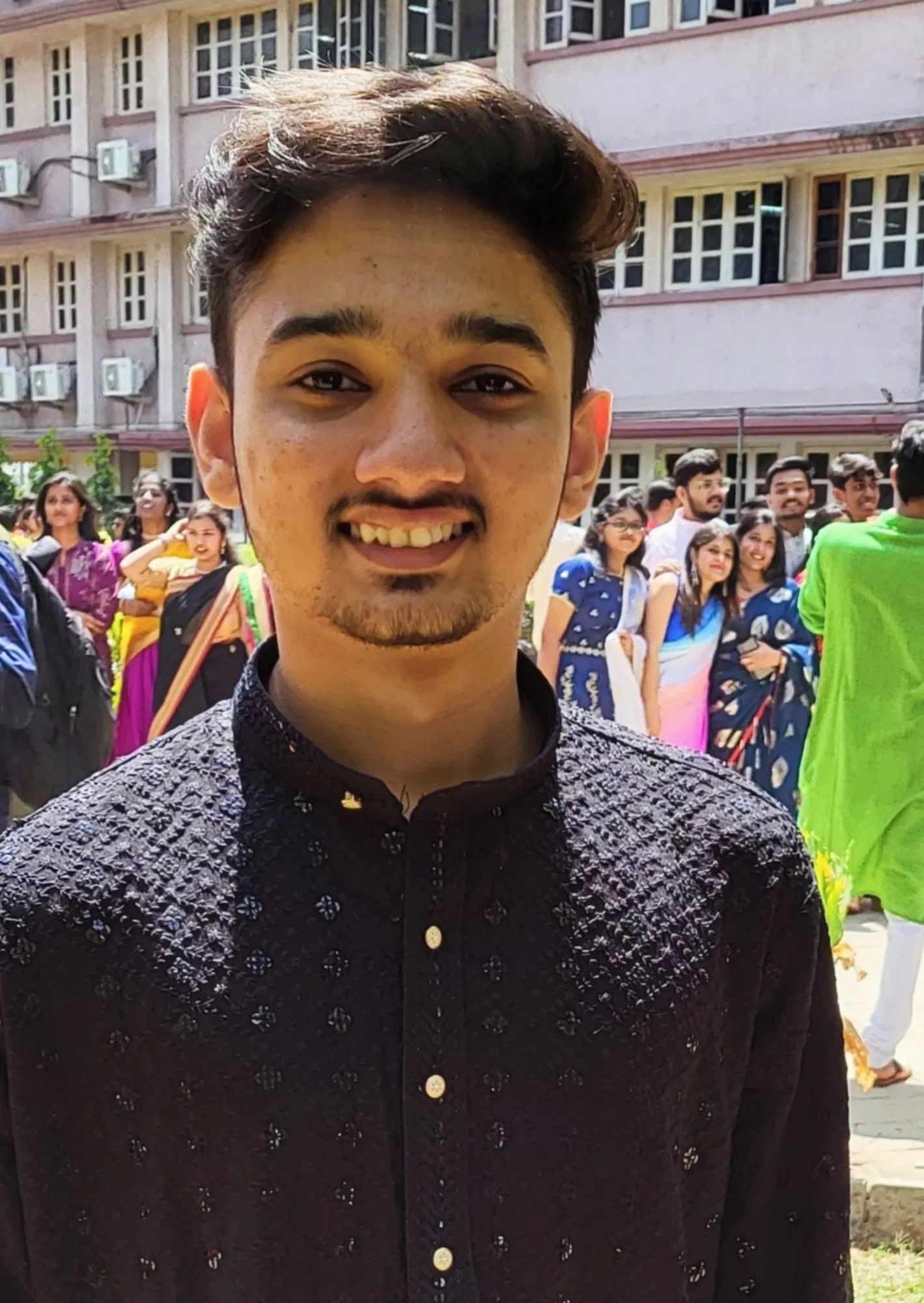 Book a call with Vedang Gambhire on sprect.