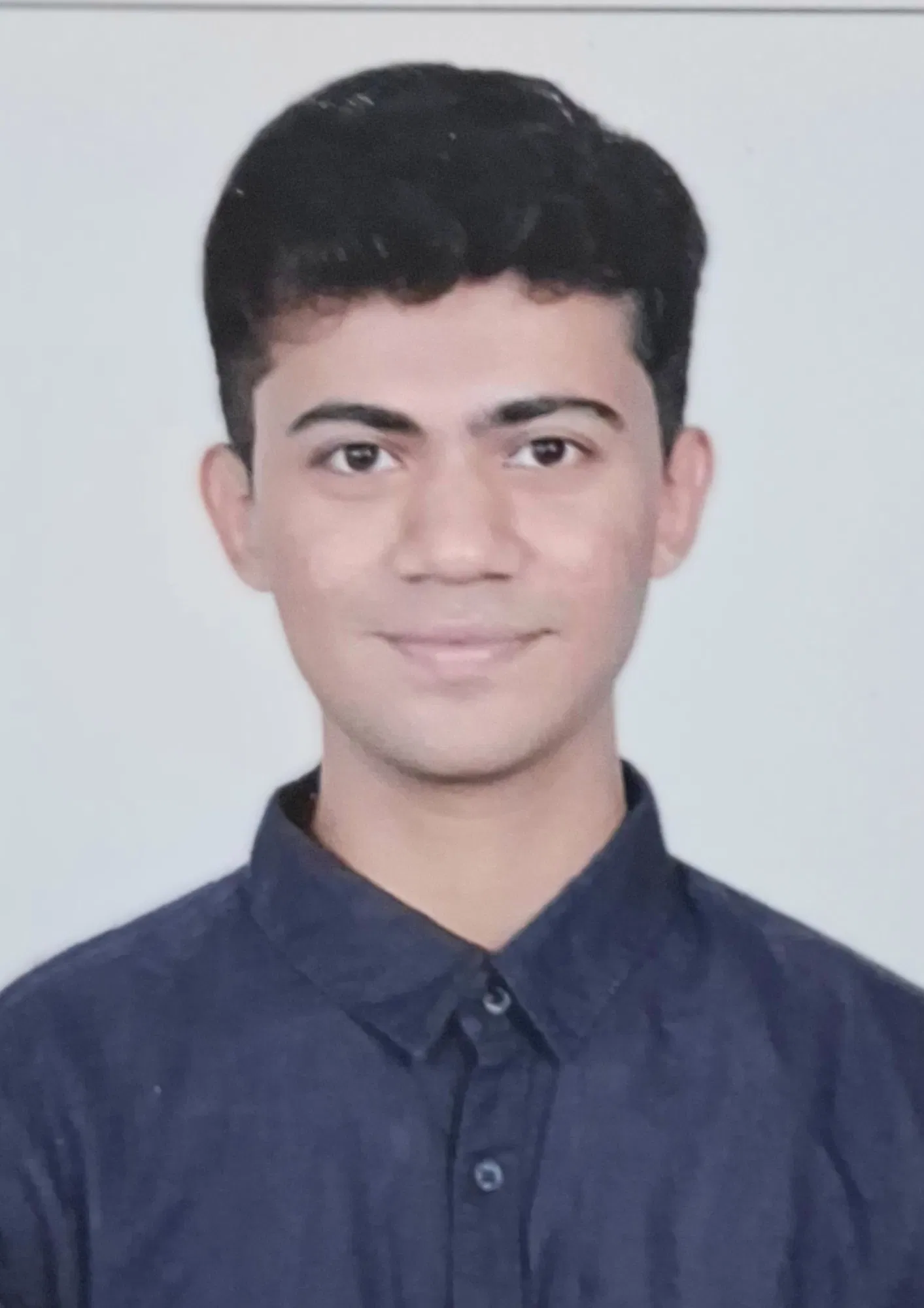 Book a call with Vedant Mhatre on sprect.