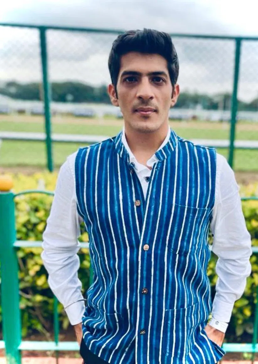 Book a call with Vidit Sidana on sprect.