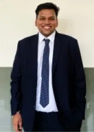 Book a call with Yash Mohnot on sprect.