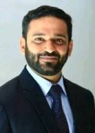Book a call with Yatin Gangwani on sprect.