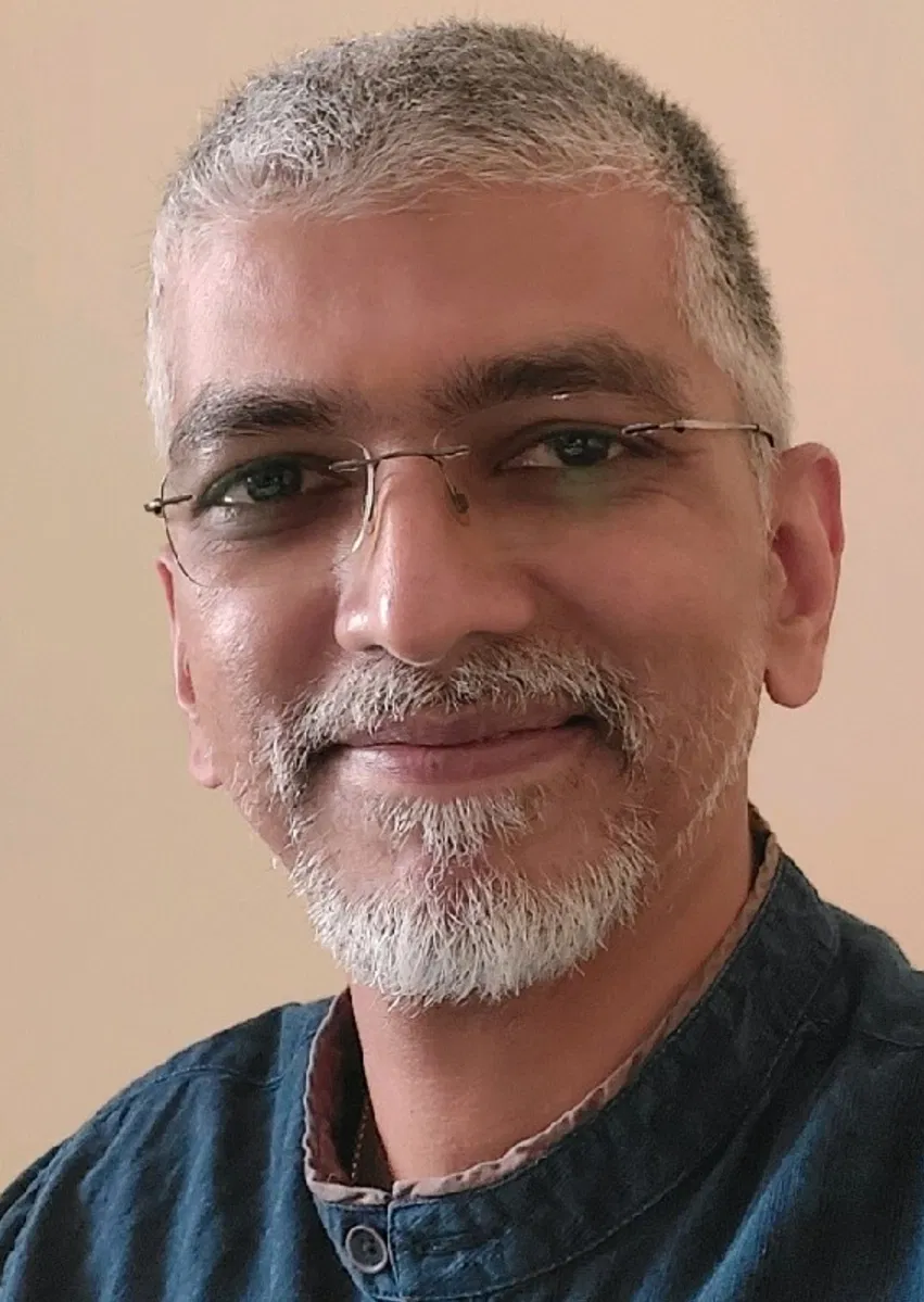 Book a call with Yatish Chandrasekhar on sprect.