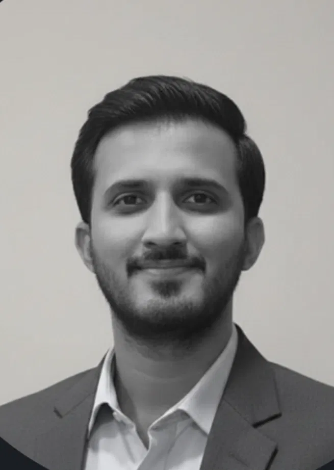 Book a call with Hardik Karelia on sprect.