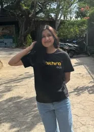 Book a call with Isha Gupta on sprect.