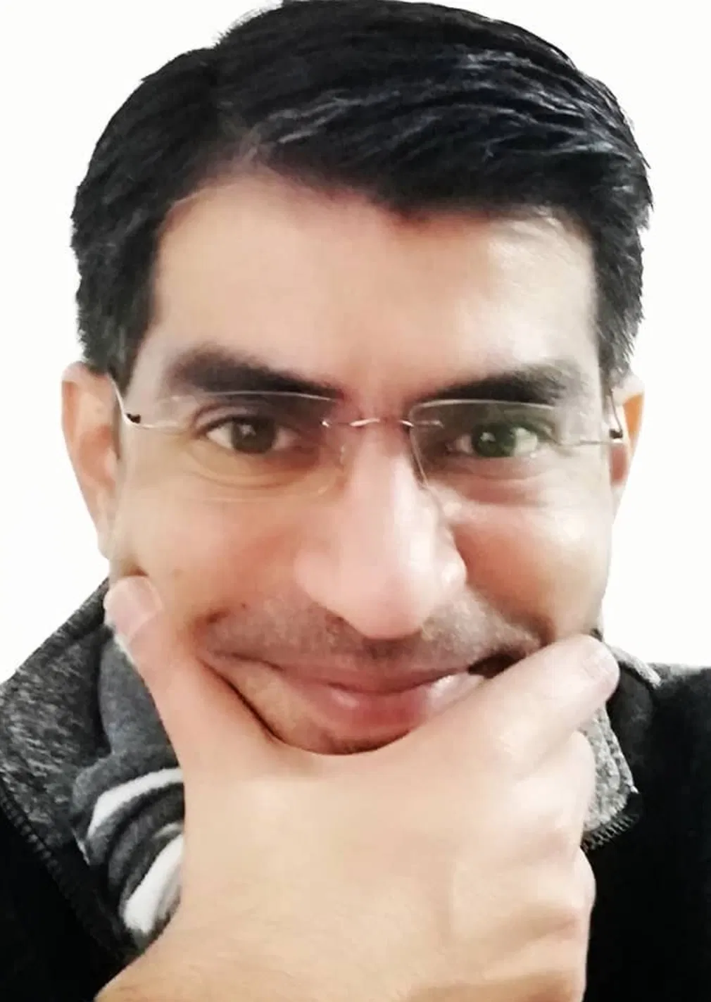 Book a call with Neeraj Deshpande on sprect.